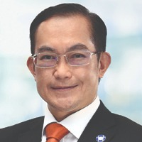 Lee Yeow Chor 