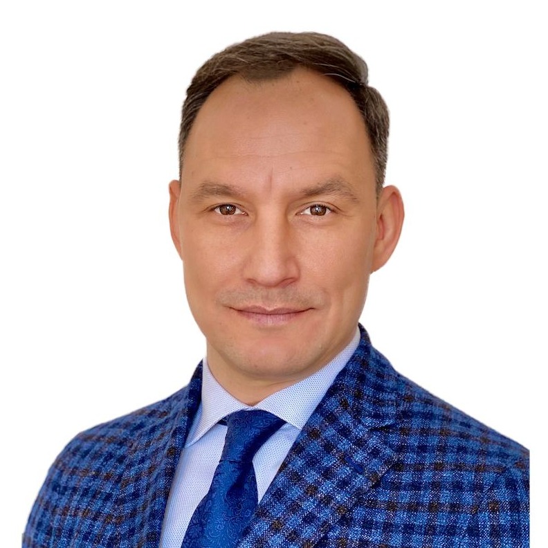 Aleksandr Khazov 