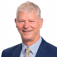 Dr Peter Turner