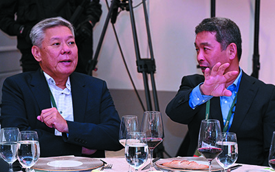 (L-R) William Lim, Executive Director, Credit Bureau Asia; Keiji Isamoto, SVP & COO, Santec Holdings