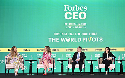 Family Business: Looking At The Next Frontier (L-R) Rose Damen, MD, Damen Yachting, Third generation Damen Shipyards Group family shareholder; Caroline Link, Co-Chairman, B.GRIMM Pharma, President, B.Grimm Joint Venture, Board Member, B.Grimm Power; Axton Salim, Executive Director, Salim Group; Angela Tanoesoedibjo, Co-CEO, MNC Group, CEO, iNews Media Group; Naazneen Karmali, Executive Editor, Forbes Asia