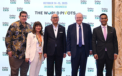 (L-R) William Adamopoulos, CEO, Forbes Media Asia; Shinta W. Kamdani, Chairman, APINDO, CEO, Sintesa Group; Rosan Perkasa Roeslani, Minister, Investment and Downstream Industry, Chairman, Indonesia Investment Coordinating Board (BKPM), CEO, Danantara Indonesia; Steve Forbes, Chairman & Editor-in-Chief, Forbes Media; Anindya N Bakrie, Chairman, Indonesia Chamber of Commerce and Industry (Kadin), CEO, Bakrie & Brothers
