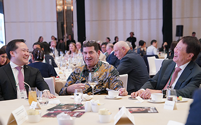 (L-R) Panote Sirivadhanabhakdi, Group CEO, Frasers Property; William Adamopoulos, CEO, Forbes Media Asia; Kuok Khoon Hong, Chairman & CEO, Wilmar International