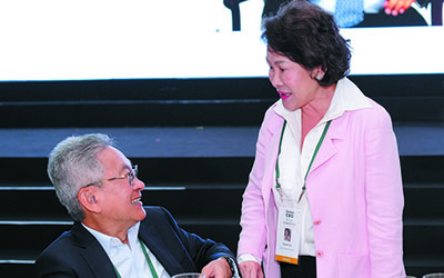 (L-R) Koh Boon Hwee, Chairman, Altara Ventures, Chairman, Singapore Exchange; Wendy Yap, Founder, President Director & CEO, Nippon Indosari Corpindo