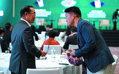 (L-R) Lee Yeow Chor, Group MD & CEO, IOI Corporation; Tiger Fang, Co-Founder & CEO, Kargo Technologies