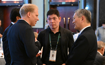(L-R) Magnus Grimeland, Founder & CEO, Antler; Anthony Tan, Group CEO, Grab; Chartsiri Sophonpanich, President, Bangkok Bank